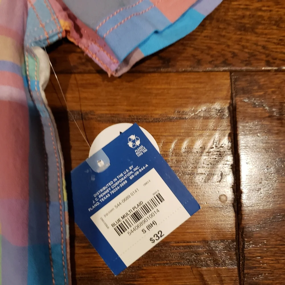 NWT - Arizona Jean Co. Boy's Short Sleeve Button Down Shirt - Size S(8H)